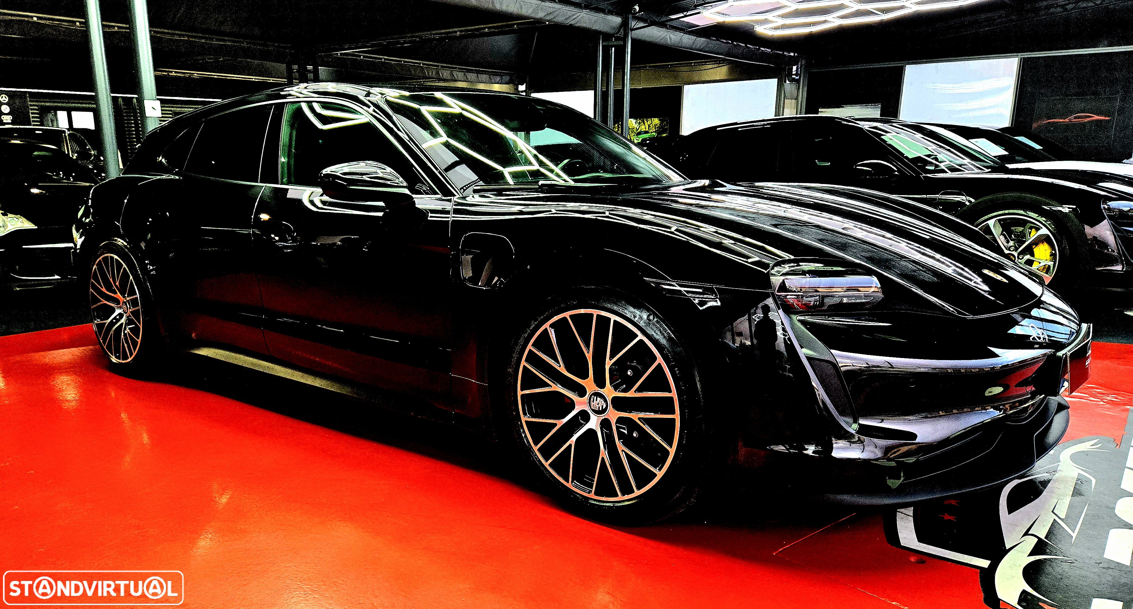 Porsche Taycan Sport Turismo Standard - 4