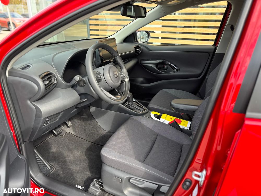 Toyota Yaris - 11
