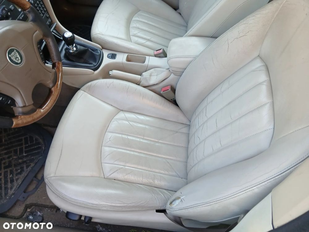 JAGUAR X-TYPE JHM SEDAN fotel fotele kanapa deska kokpit podsufitka boczek boczki klamka - 7