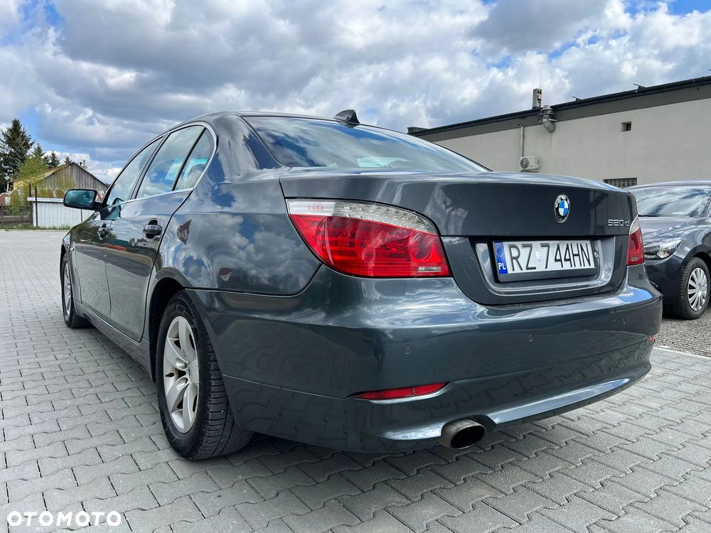 BMW Seria 3 320d - 17