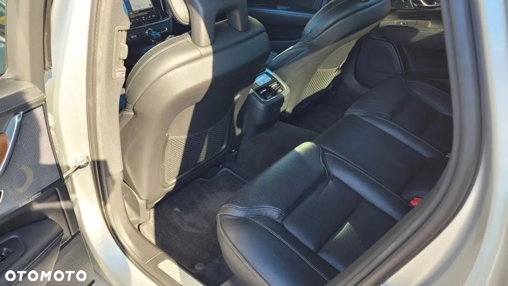 Volvo S90 D5 AWD Inscription - 14