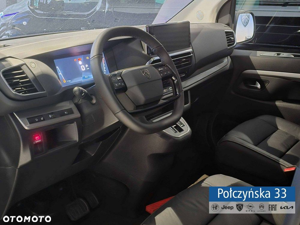 Peugeot Traveller - 10