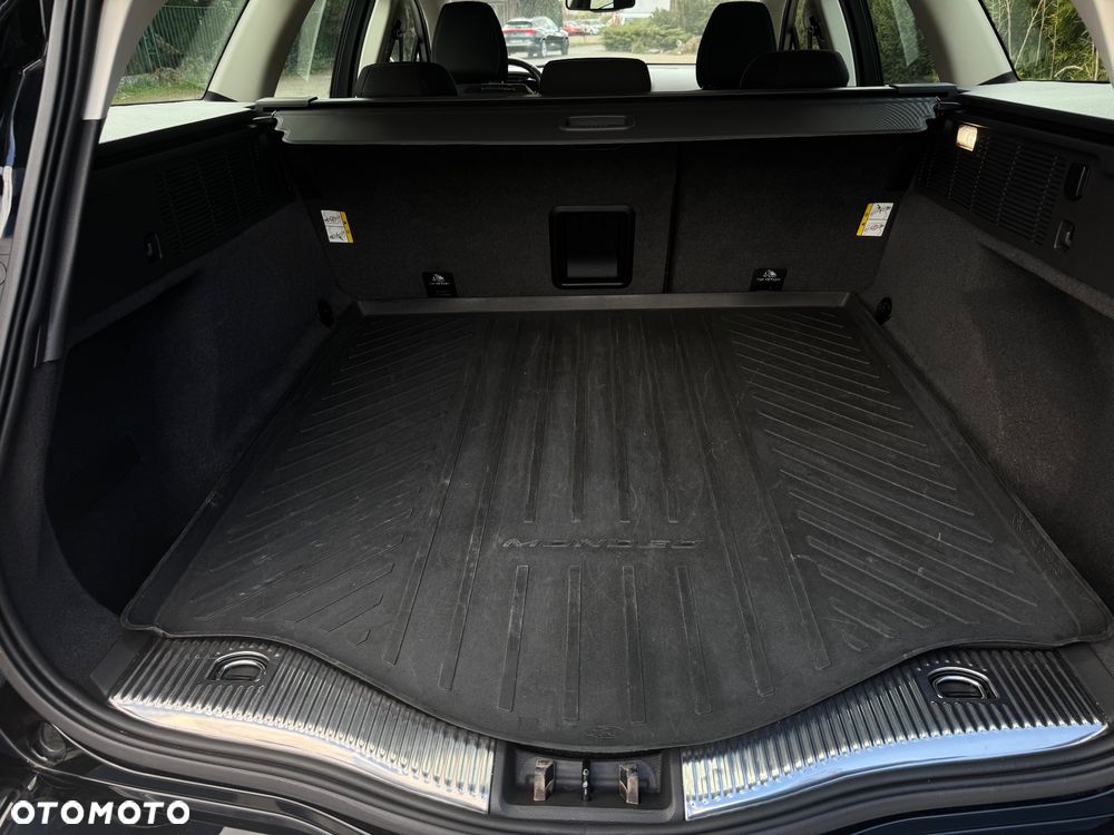Ford Mondeo 2.0 EcoBlue Titanium - 40