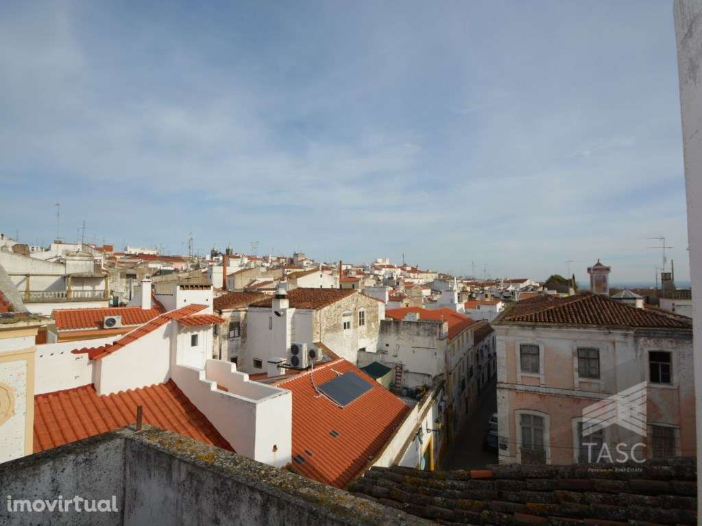 Prédio em Elvas - Grande imagem: 2/12