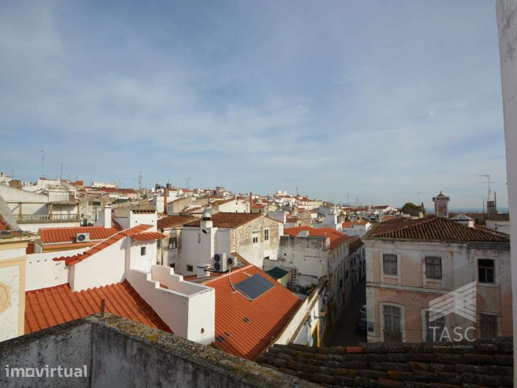 Prédio em Elvas - Grande imagem: 2/12