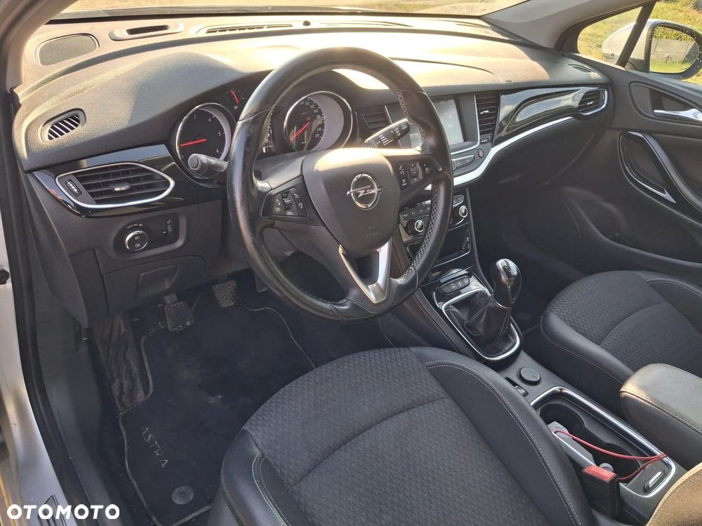 Opel Astra - 6