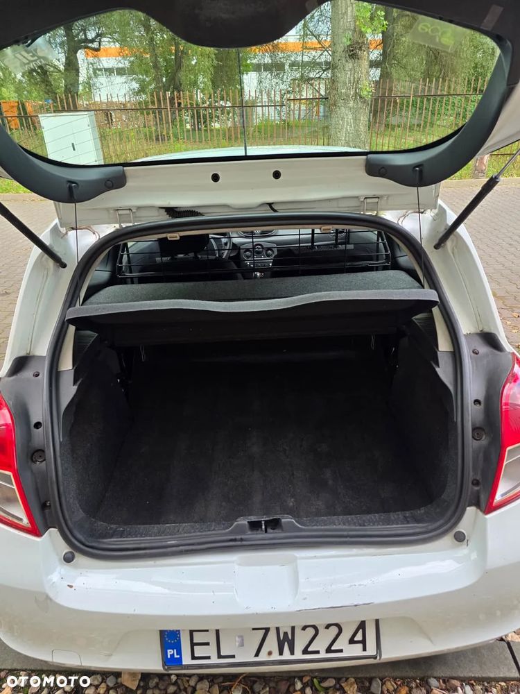Renault Clio 1.5 dCi Alize - 10