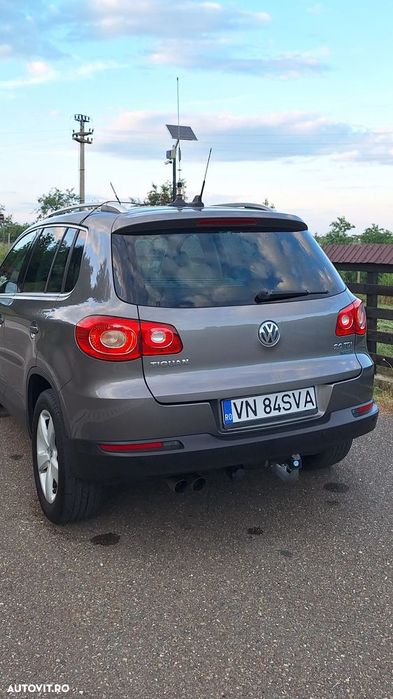 Volkswagen Tiguan 2.0 TDI DPF BlueMotion Technology Sport & Style - 5