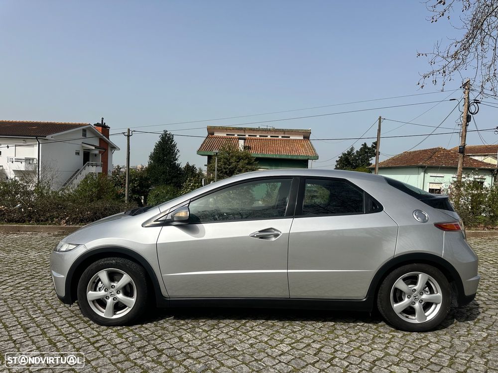 Honda Civic 1.4 Comfort - 4
