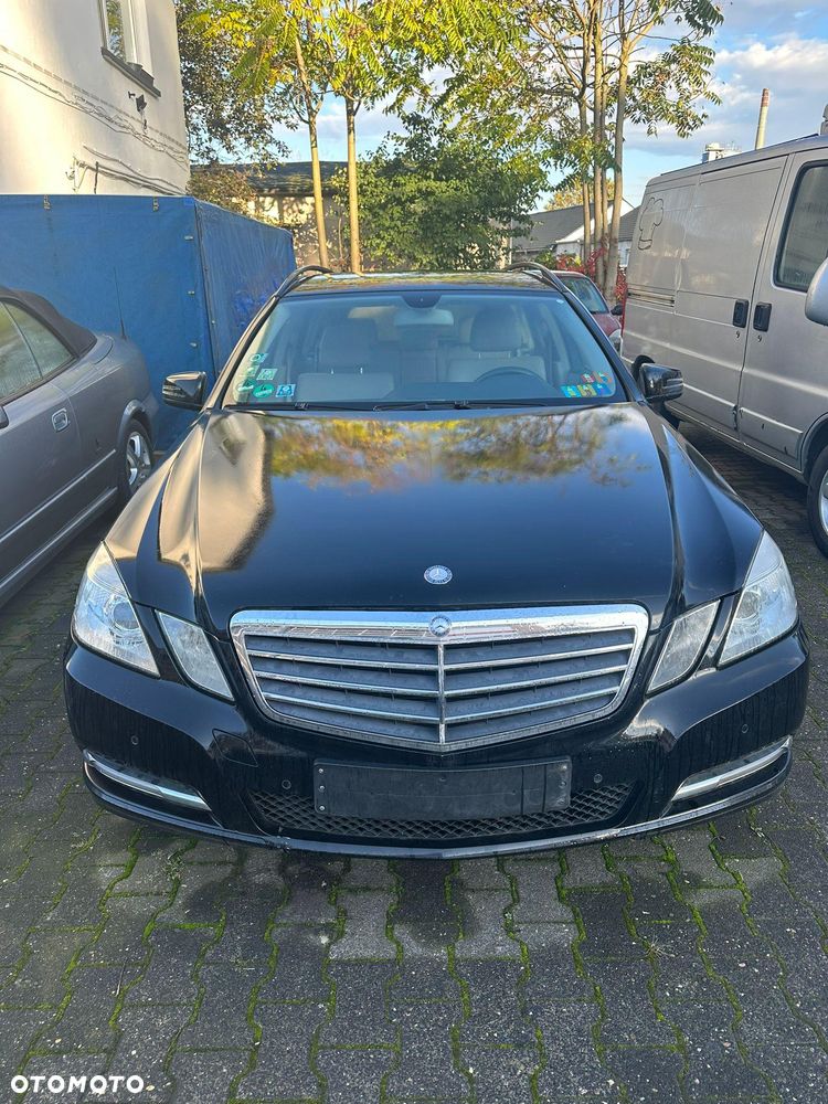 Mercedes-Benz Klasa E 200 CDI Avantgarde - 1