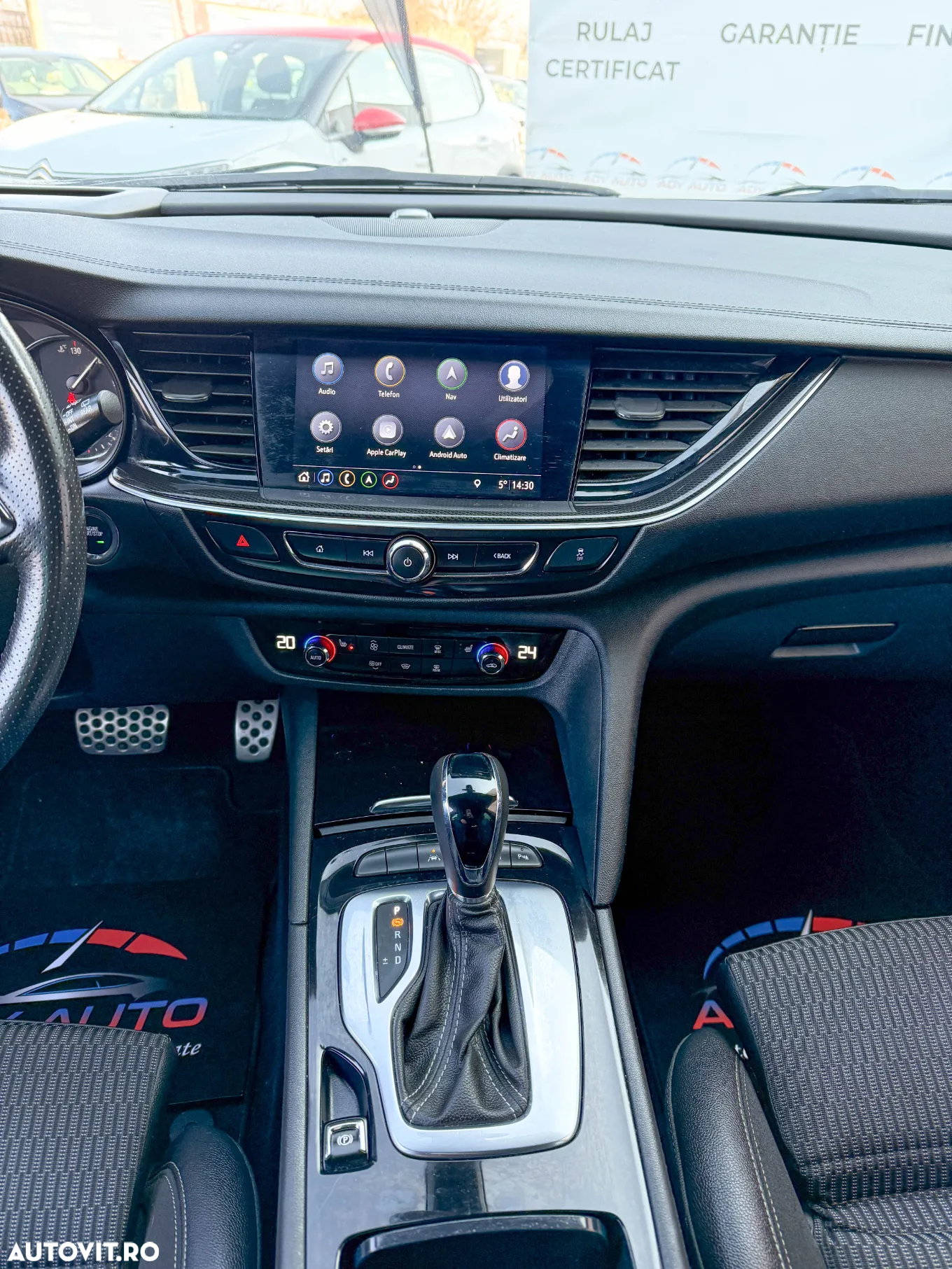 Opel Insignia - 33