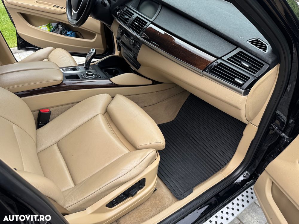 BMW X6 - 15