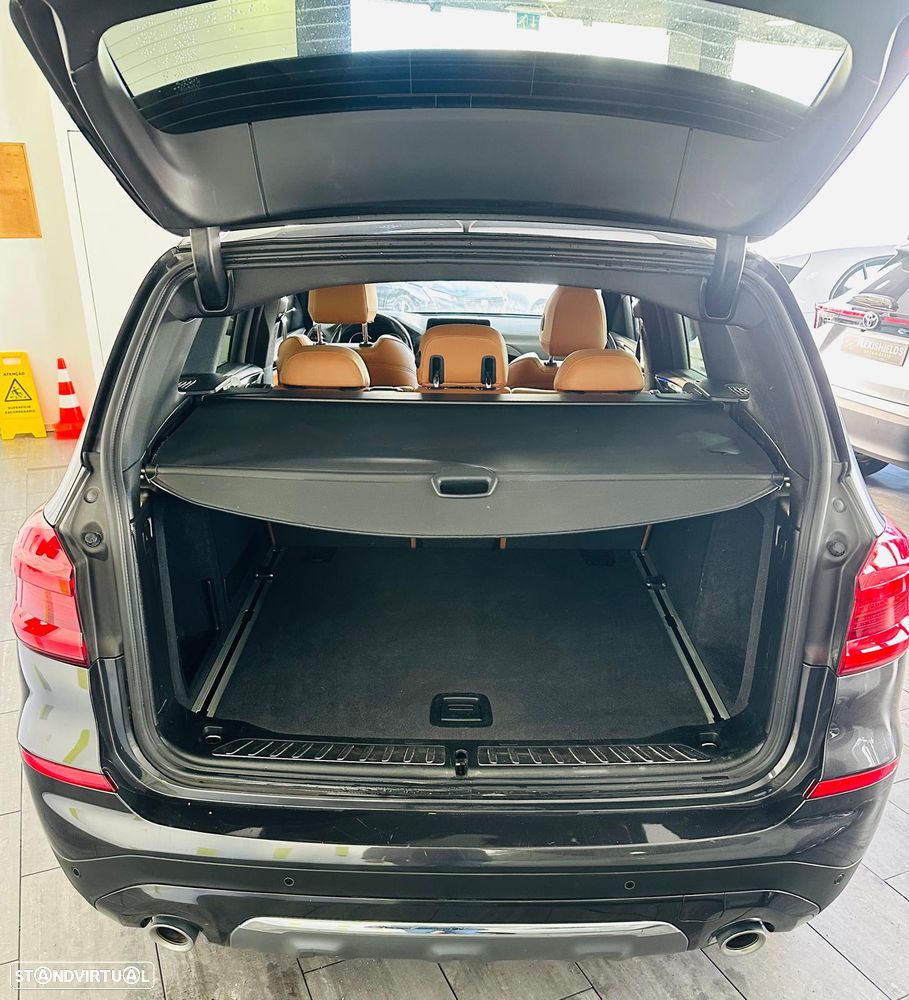 BMW X3 xDrive20d Aut. Luxury Line - 7