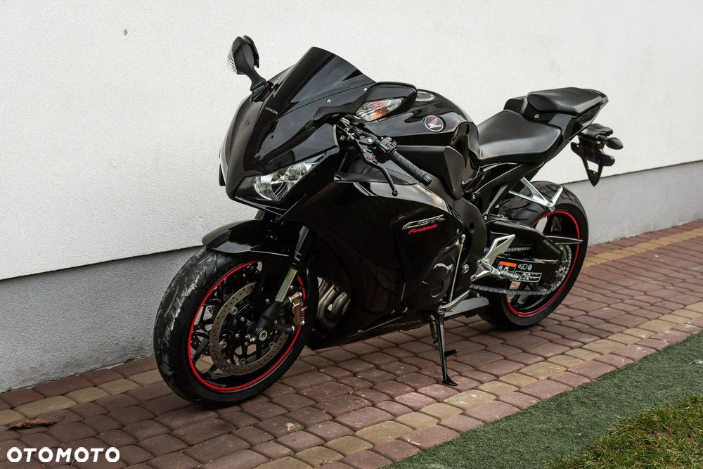 Honda CBR - 6