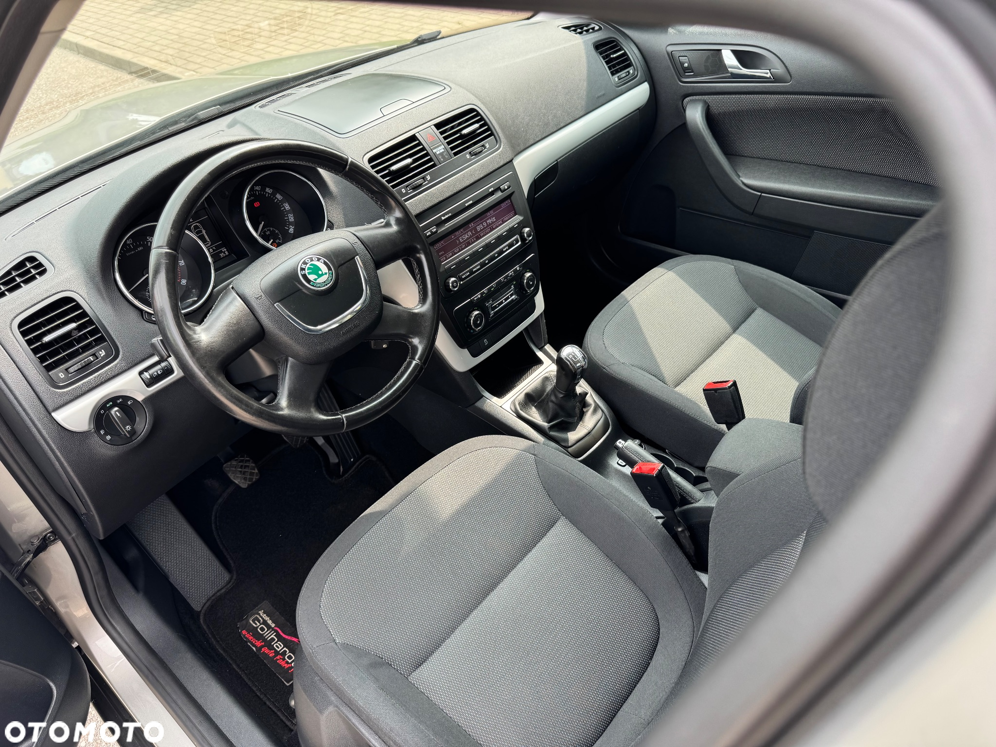 Skoda Yeti 1.2 TSI 4x2 Elegance - 8