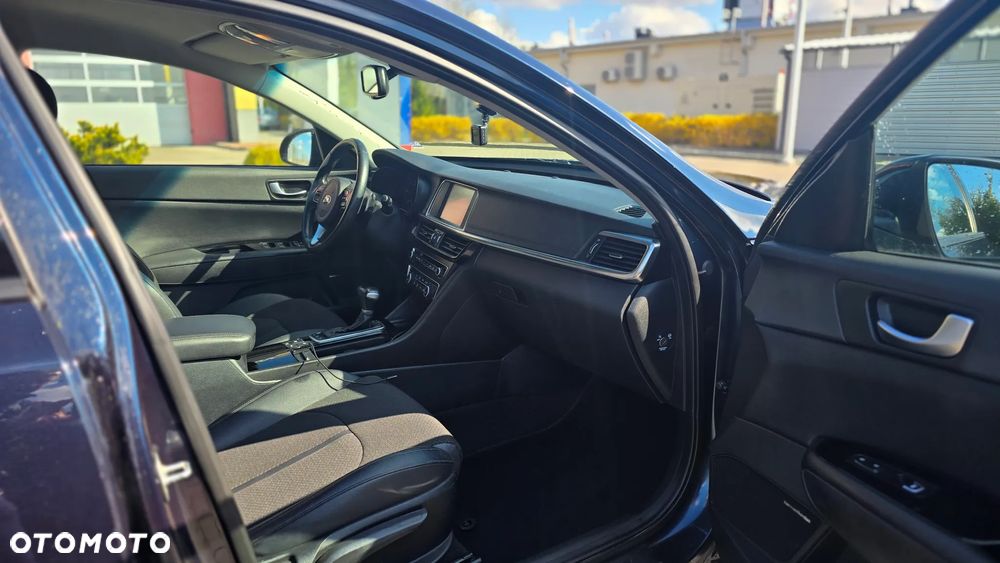 Kia Optima 1.7 CRDI XL DCT - 9