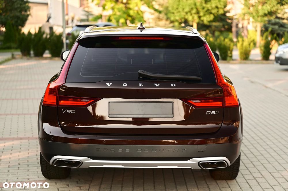 Volvo V90 Cross Country D5 SCR AWD Pro - 12