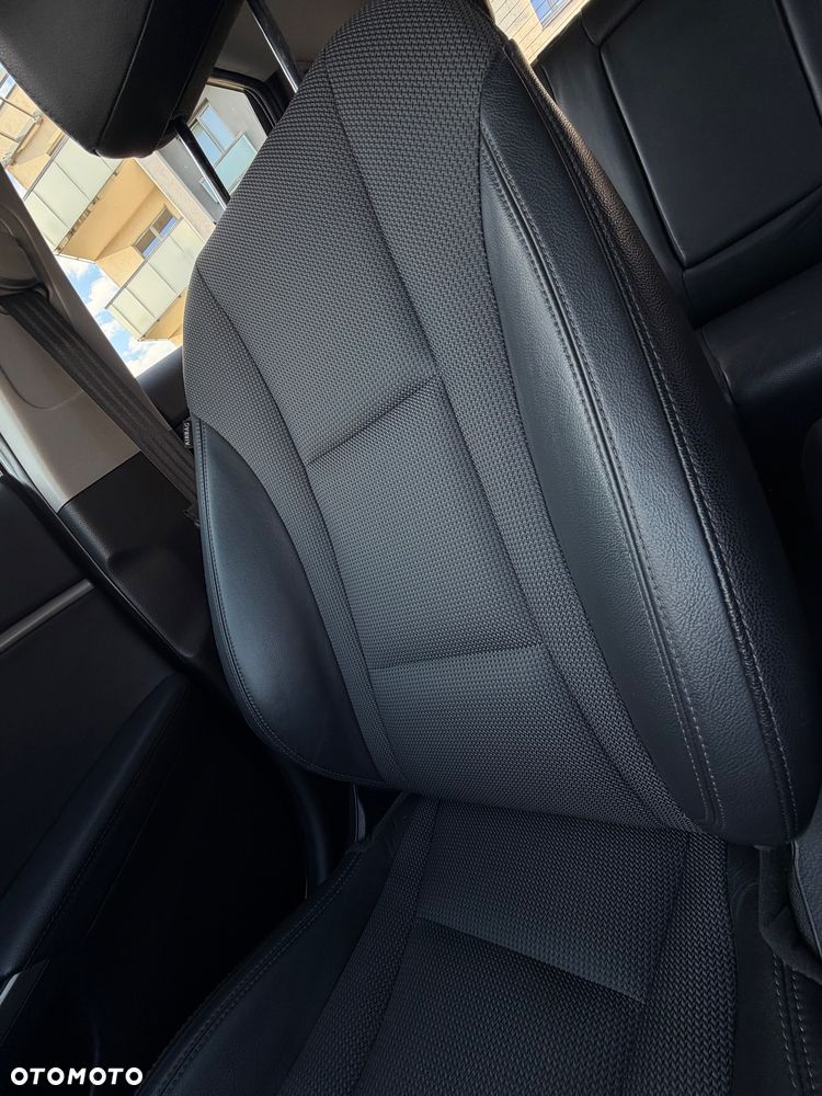 Hyundai i30 1.6 GDI Premium - 23