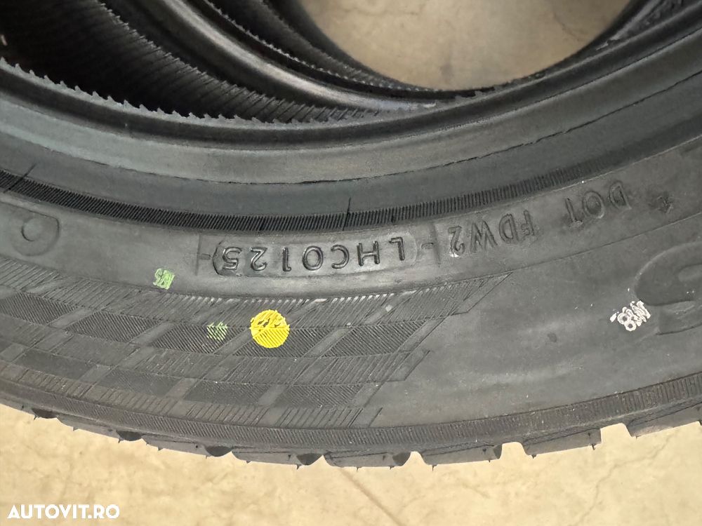 Vând 4 anvelope 245/50/19 Yokohama de iarnă cu runflat noi - 4