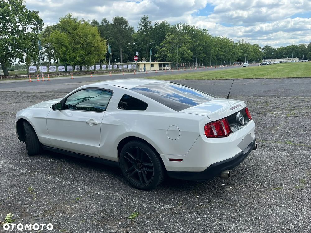 Ford Mustang 3.7 V6 - 6