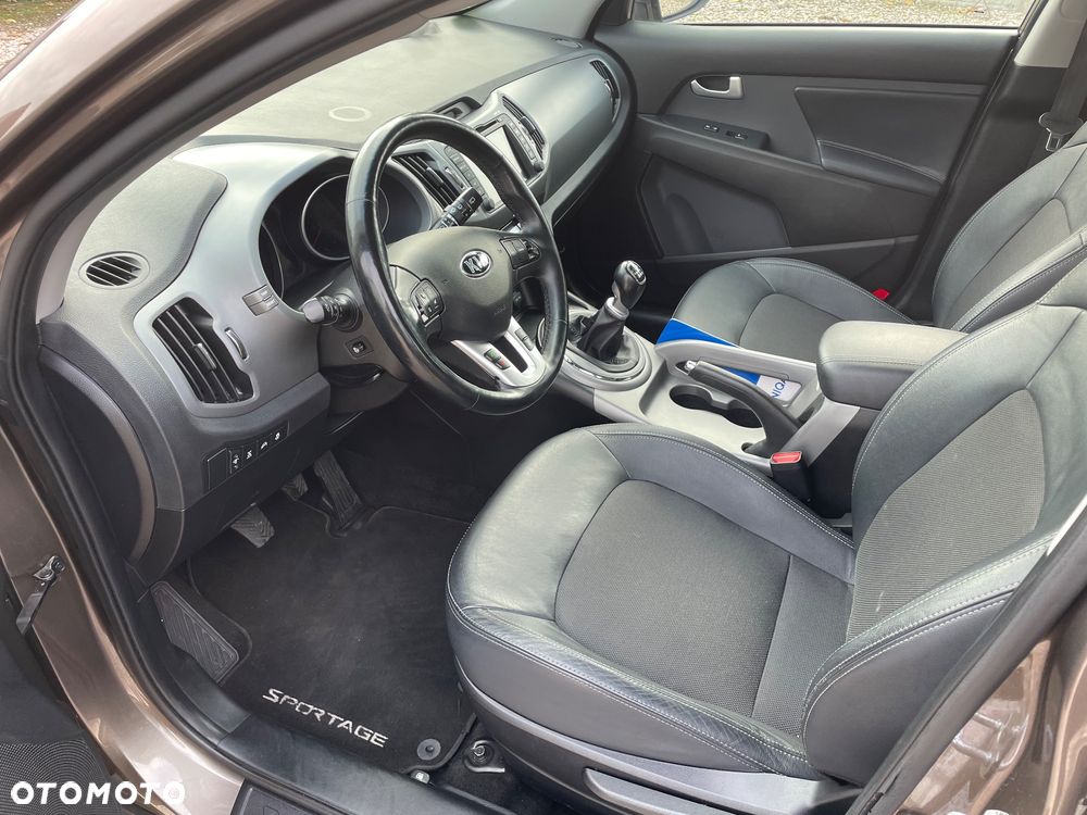 Kia Sportage 2.0 CRDI 4WD Spirit - 15