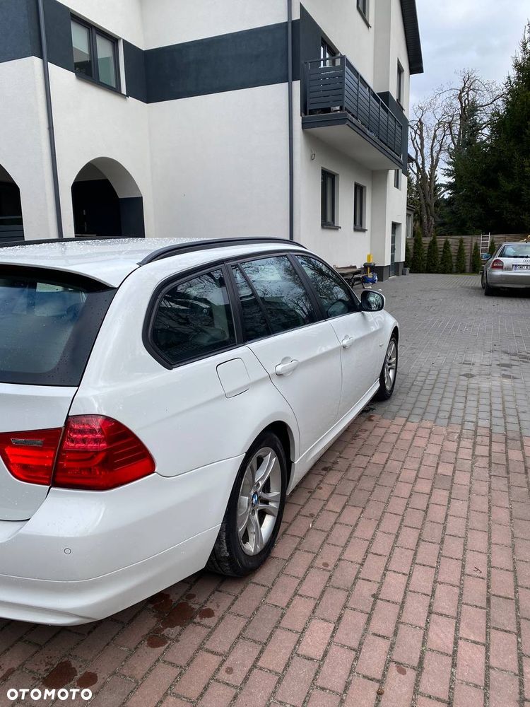 BMW Seria 3 316d - 5