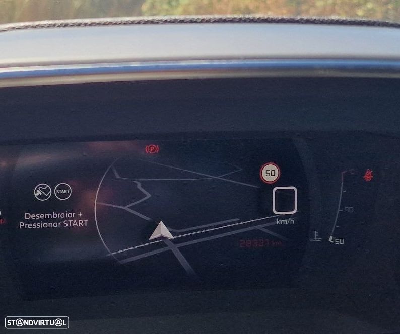 Peugeot 2008 1.5 BlueHDi GT - 10
