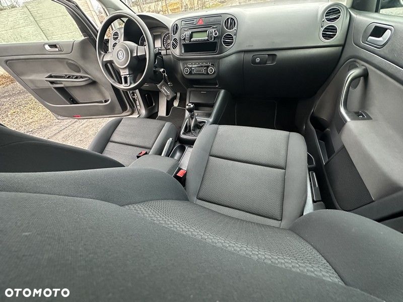 Volkswagen Golf Plus - 23