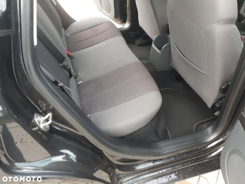 Seat Leon 1.9 TDI DPF Ecomotive Reference - 19