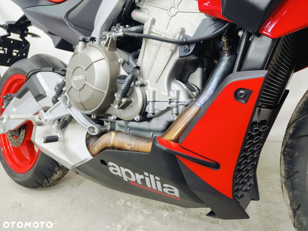 Aprilia Tuono - 6
