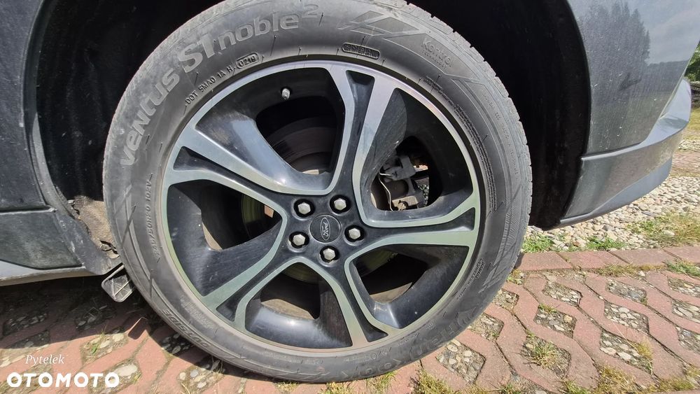 Ford Edge - 26