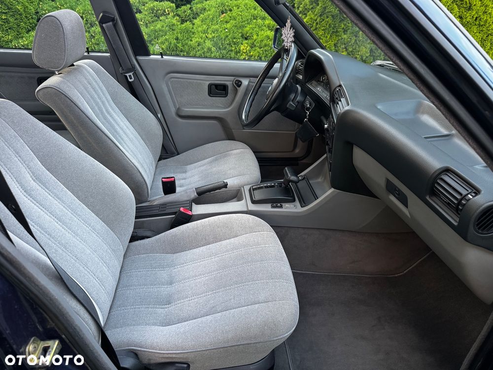 BMW Seria 3 - 24