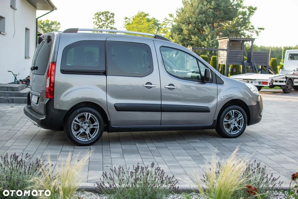 Peugeot Partner 110 Escapade - 19