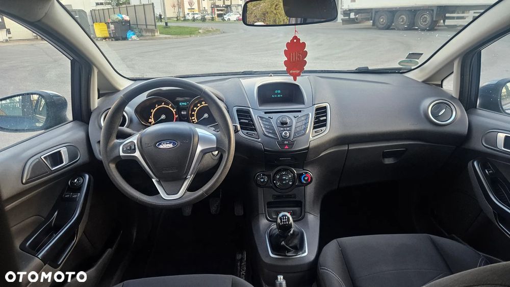 Ford Fiesta - 27