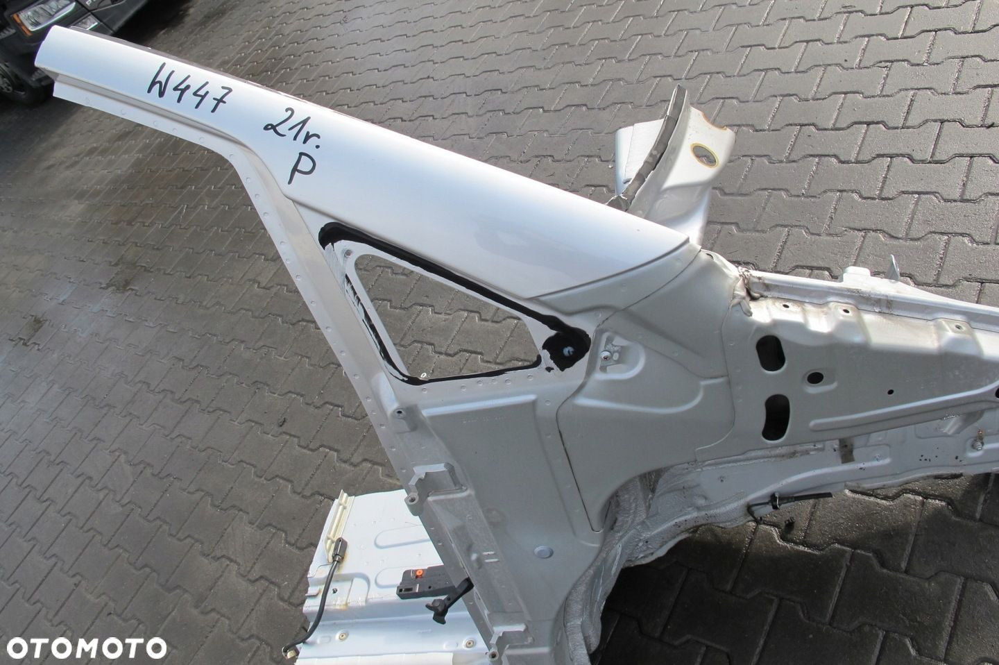 MERCEDES VITO III W447 LIFT 447 VIANO ĆWIARTKA PODŁUŻNICA PRÓG PRAWA PRZÓD - 2