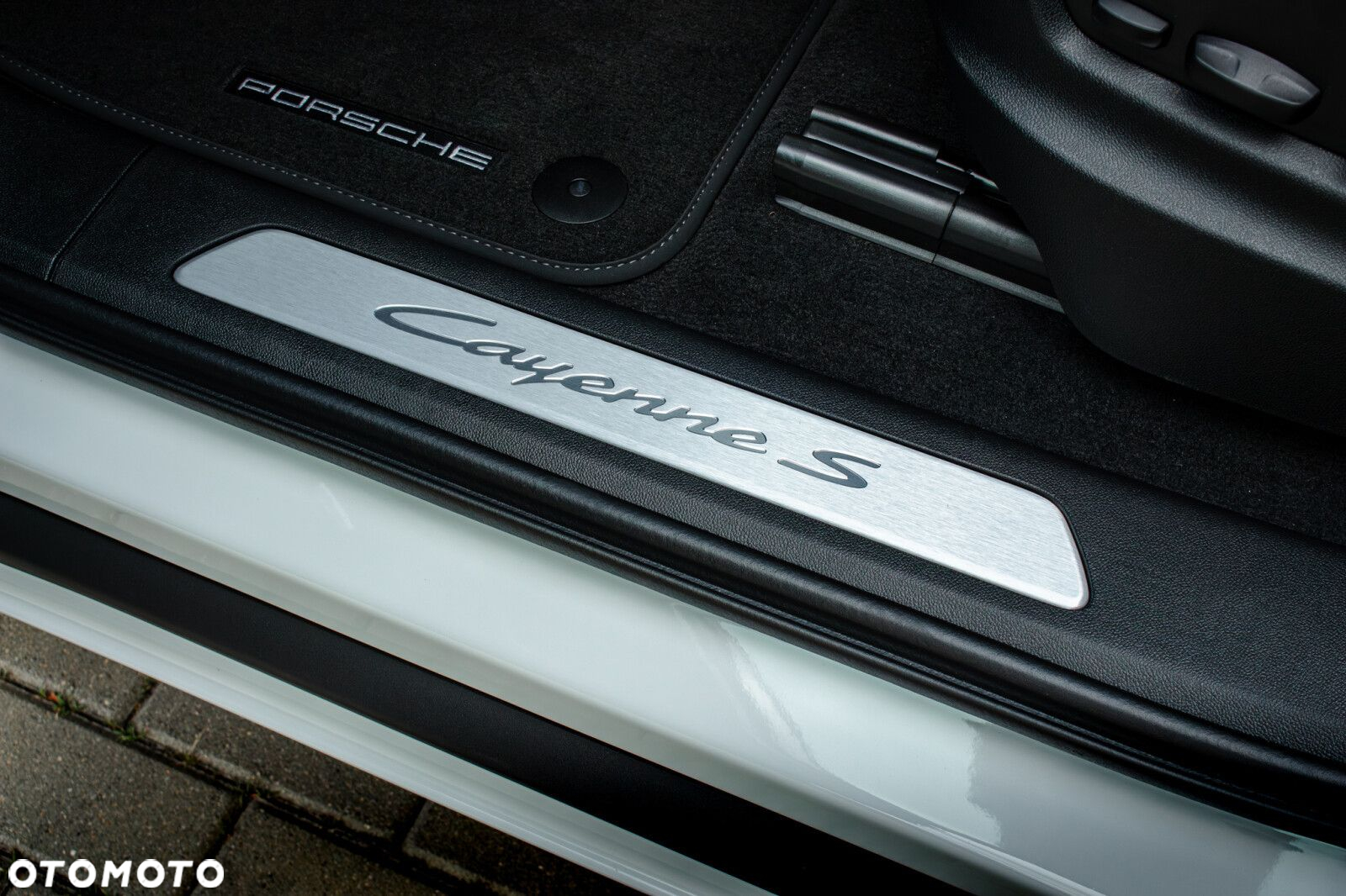 Porsche Cayenne - 9