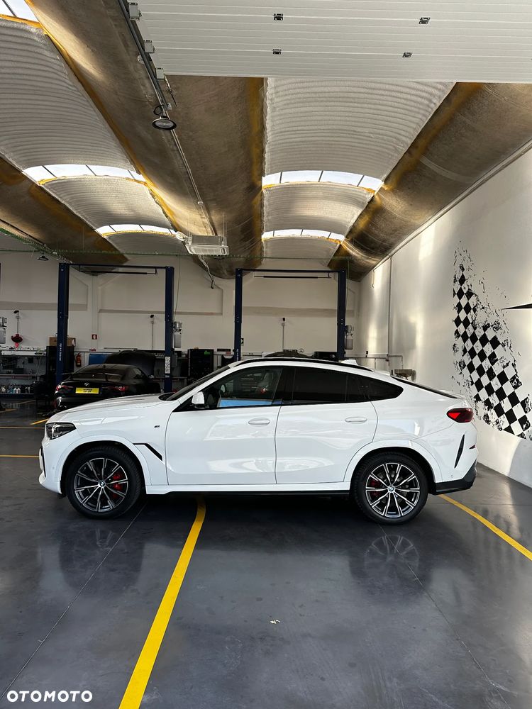 BMW X6 - 26