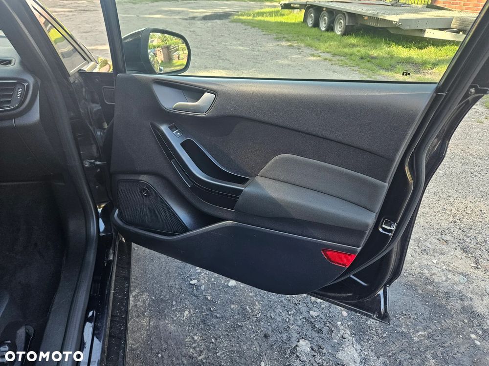 Ford Fiesta 1.1 S&S COOL&CONNECT - 20