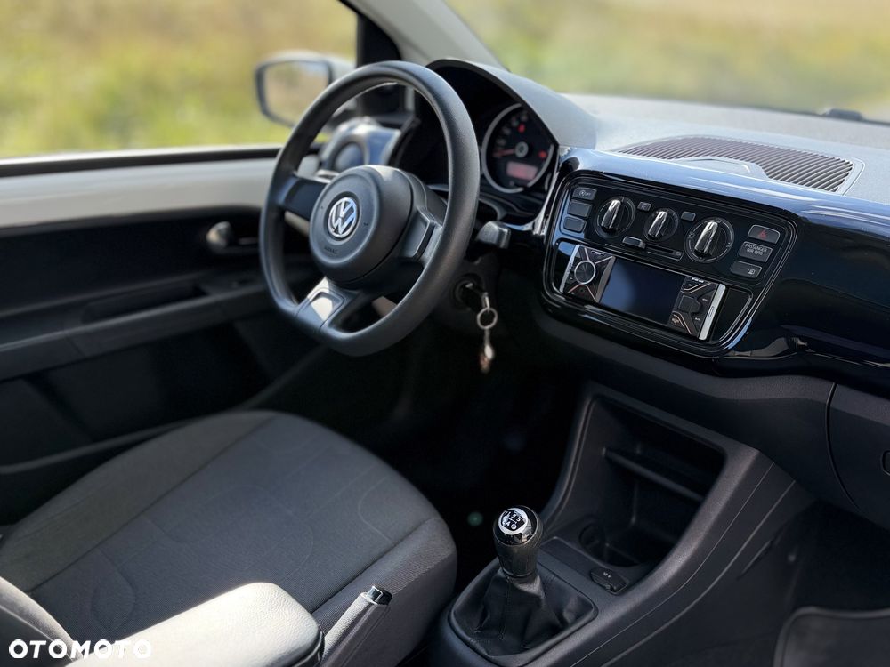 Volkswagen up! - 11