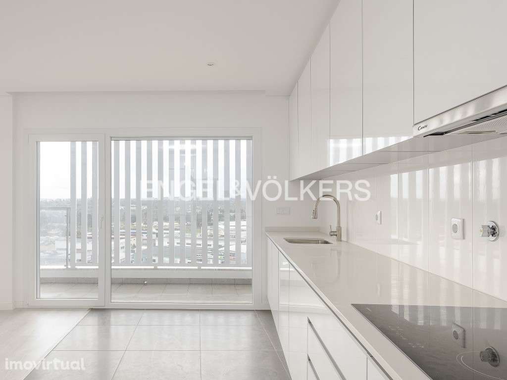 Apartamento T2 com Terraço em Santa Marta do Pinhal, Corroios - Grande imagem: 5/12