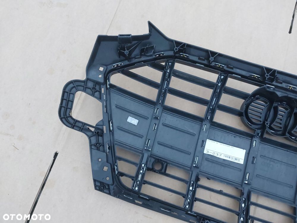 GRILL ZDERZAKA AUDI A4 B9 ALLROAD 8W ORYGINAŁ - 6