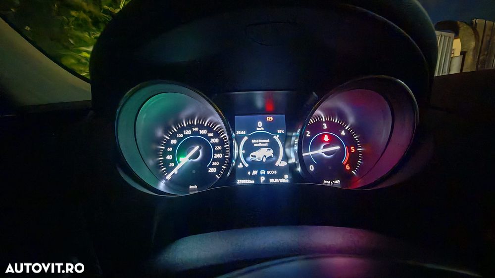Jaguar F-Pace 25d AWD R-Sport - 14