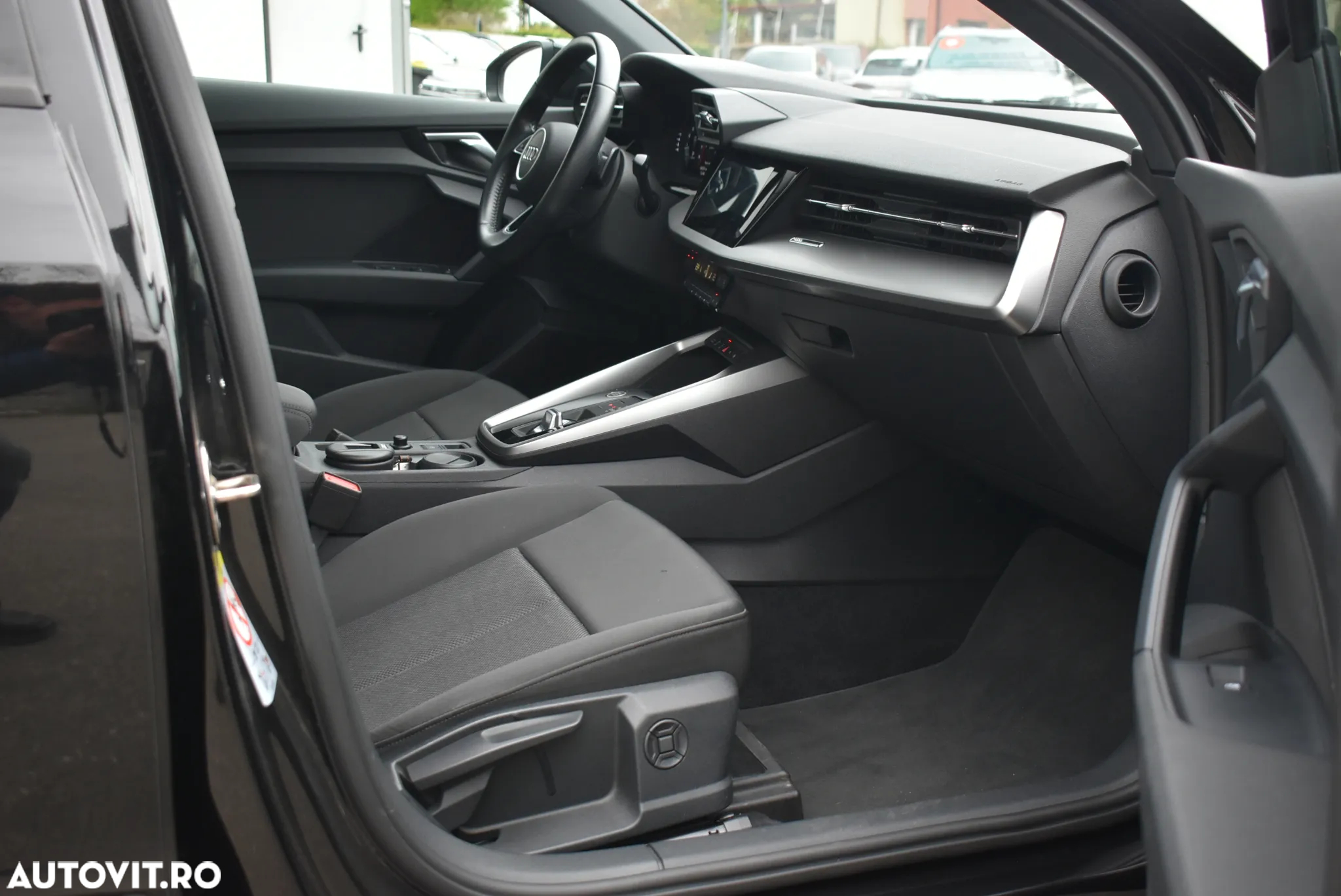 Audi A3 1.5 35 TFSI S tronic Design - 12