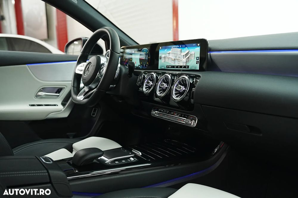 Mercedes-Benz A 180 d Sedan 7G-DCT AMG Line - 16