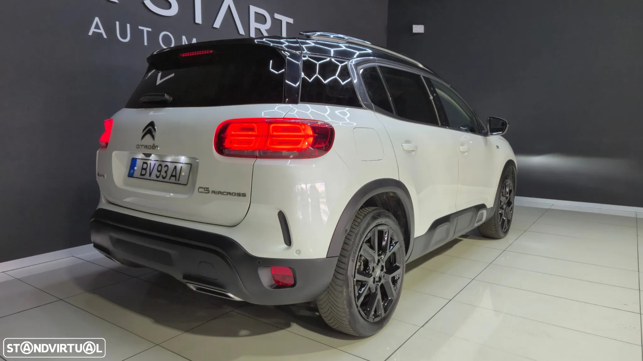 Citroën C5 Aircross 1.6 Hybrid Shine Pack e-EAT8 - 8