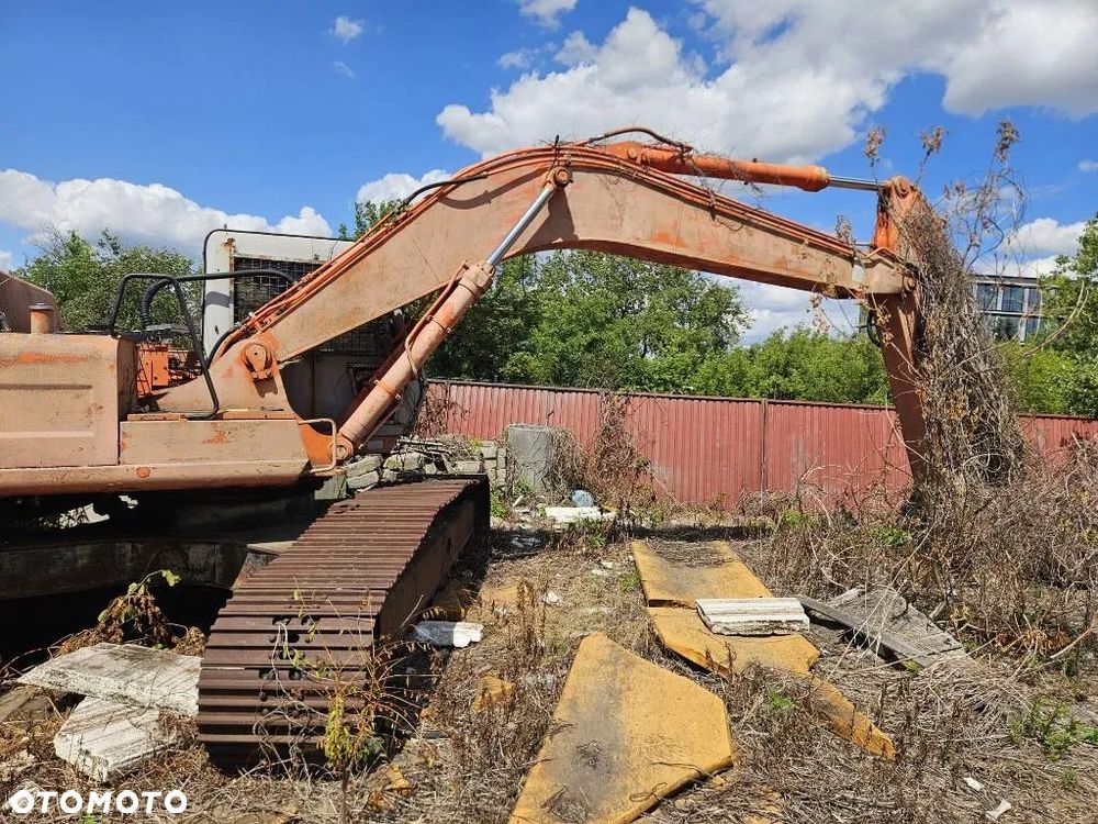 Hitachi Fiat-Hitachi FH 240 LC-3 - 4