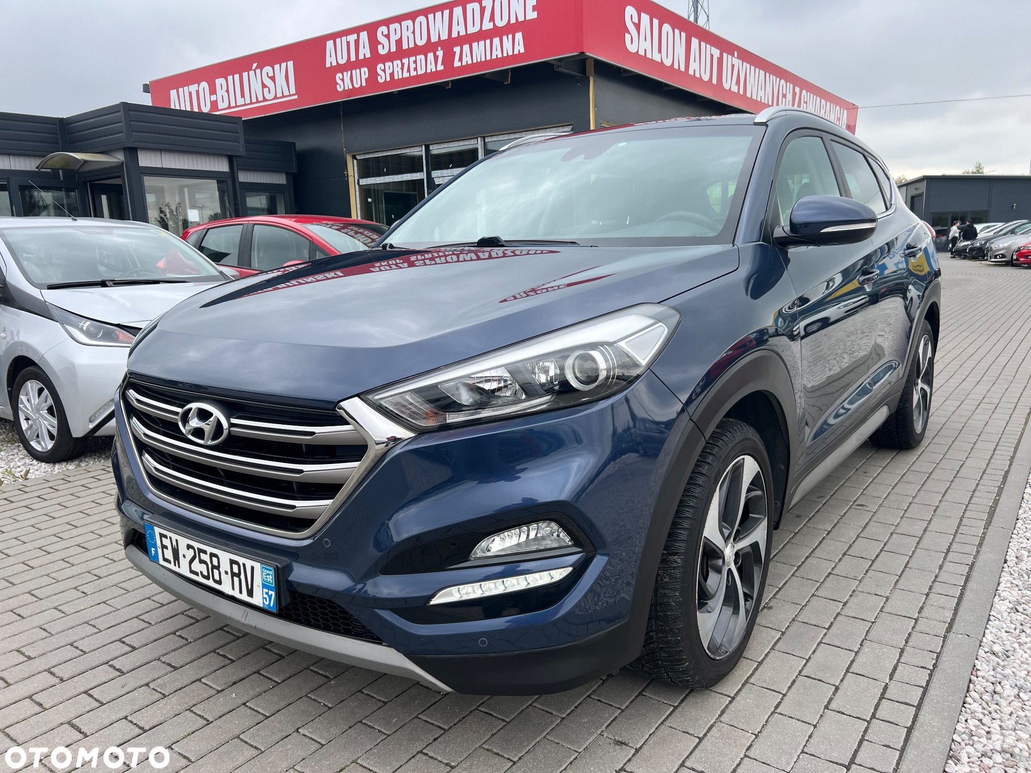 Hyundai Tucson blue 1.7 CRDi 2WD DCT Premium - 3