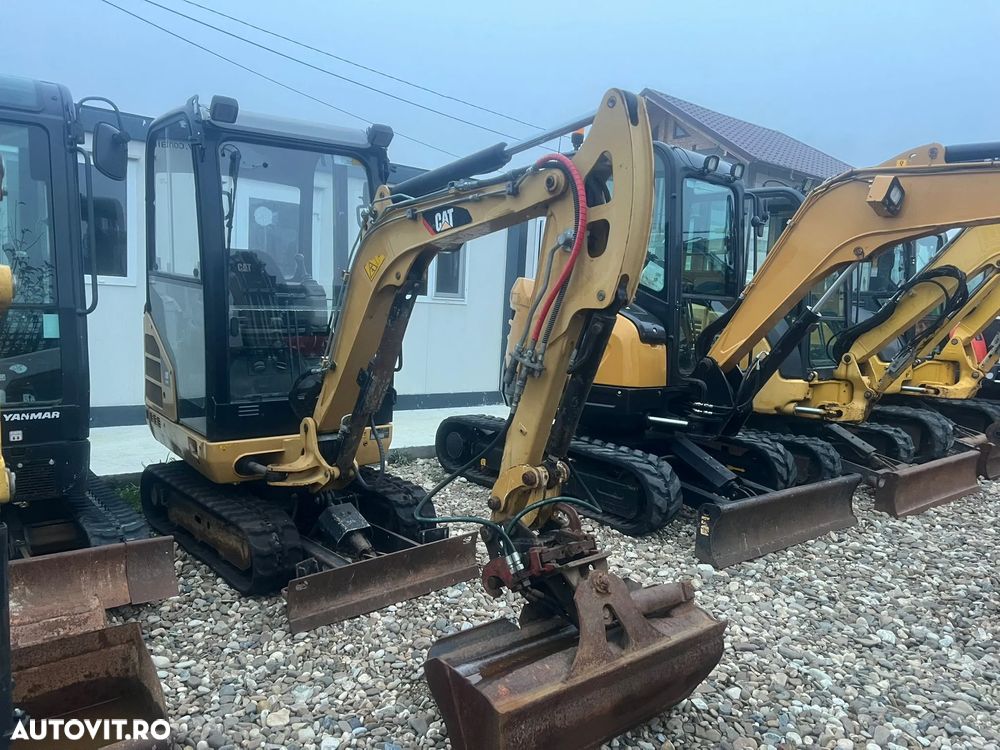 Caterpillar 301,7D - 2