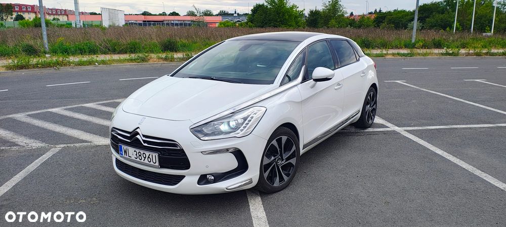 Citroën DS5 2.0 HDi SportChic - 2