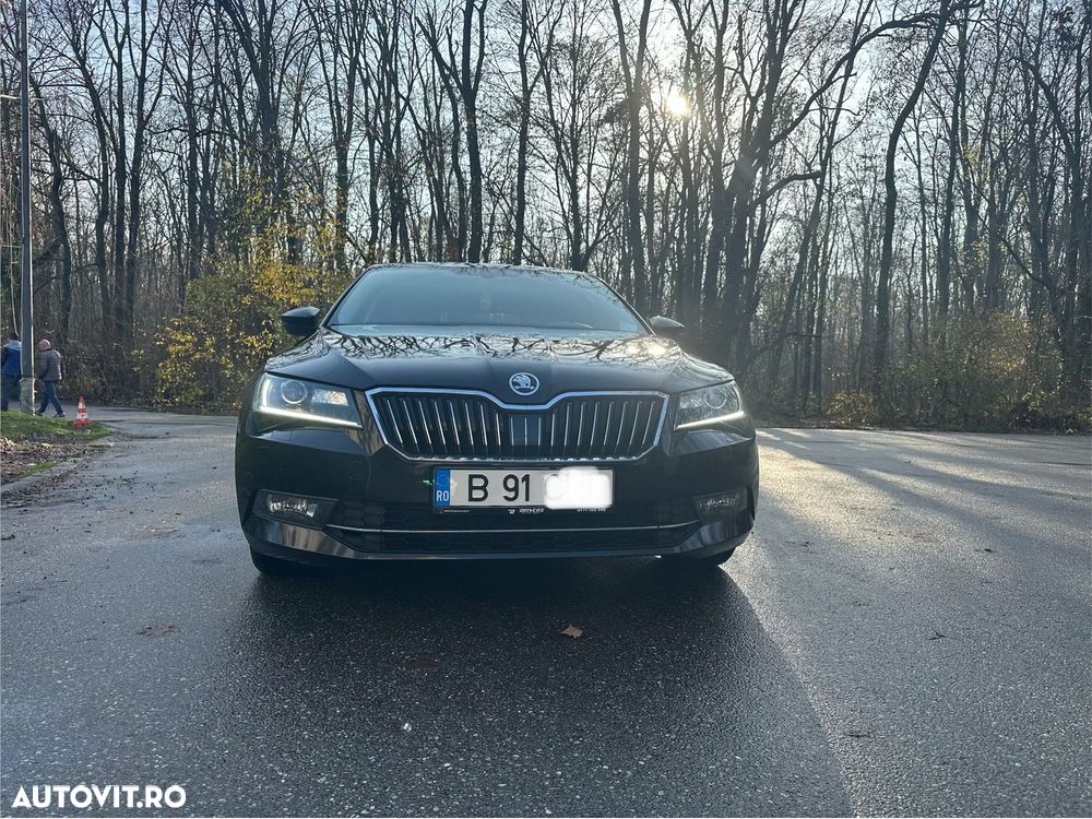 Skoda Superb Combi 1.6 TDI DSG Ambition - 12